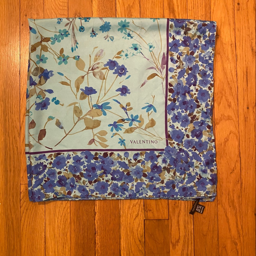 Blue Valentino 100% silk scarf made in Italy.